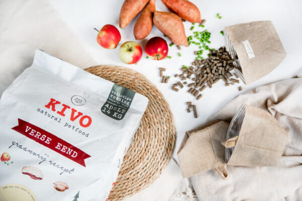 KIVO hladno stiskani peleti raca in sladki krompir