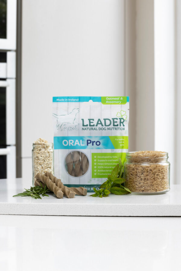 Leader Oral Pro dentalne spirale rožmarin 130g