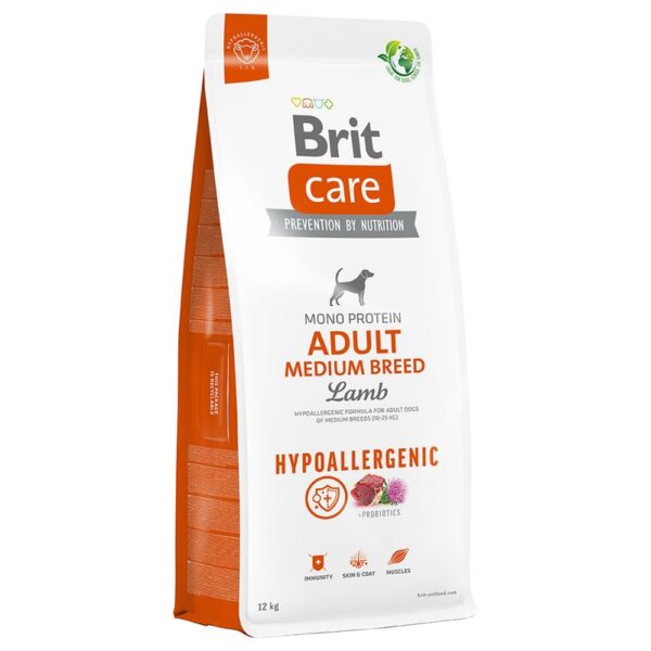 Brit Care hypoallergenic adult medium breed - jagnjetina in riž