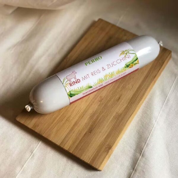 PERRO delikatesna rolada MENU GOVEDINA z RIŽEM in BUČKAMI